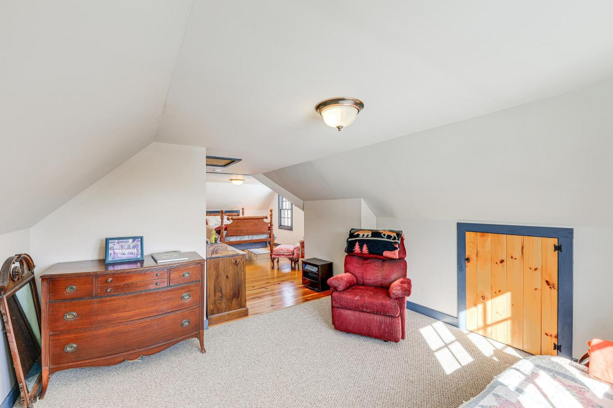 Charming Lovell Farmhouse - 17 Acres With Mtn Views! Exterior photo