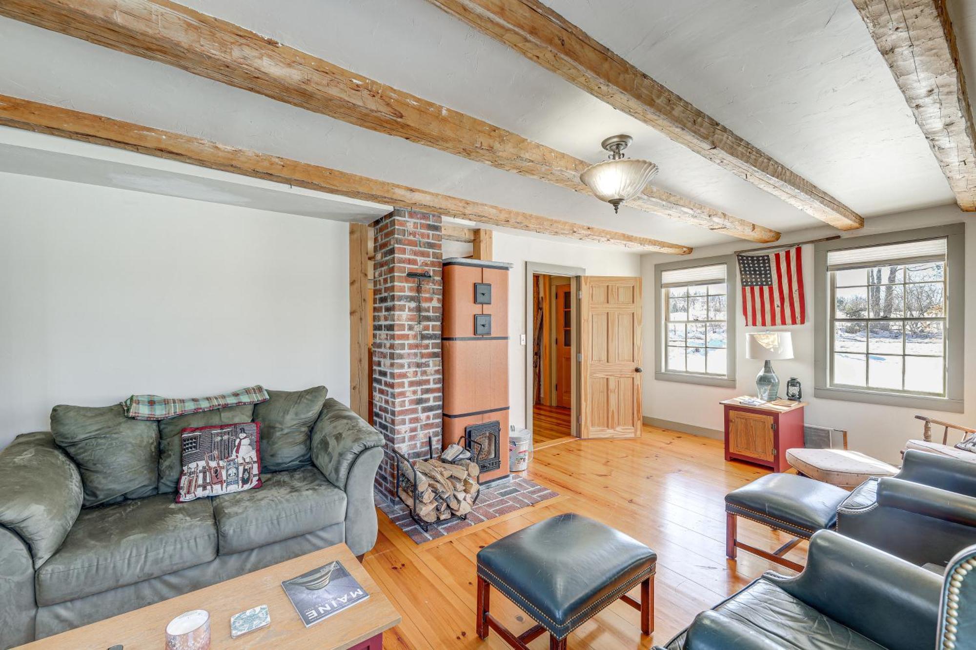 Charming Lovell Farmhouse - 17 Acres With Mtn Views! Exterior photo