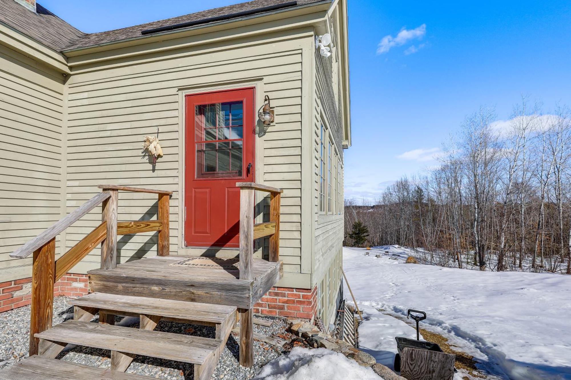 Charming Lovell Farmhouse - 17 Acres With Mtn Views! Exterior photo