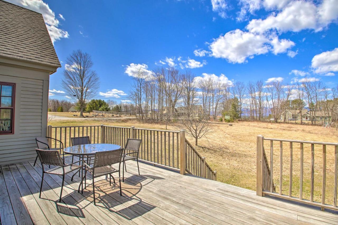 Charming Lovell Farmhouse - 17 Acres With Mtn Views! Exterior photo
